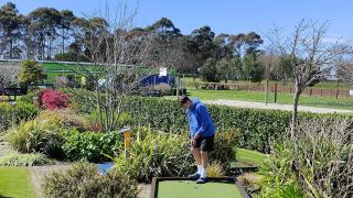 Minigolf at Julians Berry Farm Whakatane