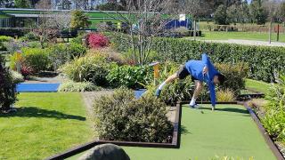 Minigolf at Julians Berry Farm Whakatane